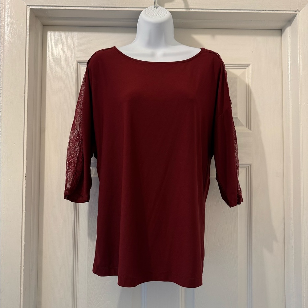 Daytrip Red Boxy 3/4 Sleeve Blouse